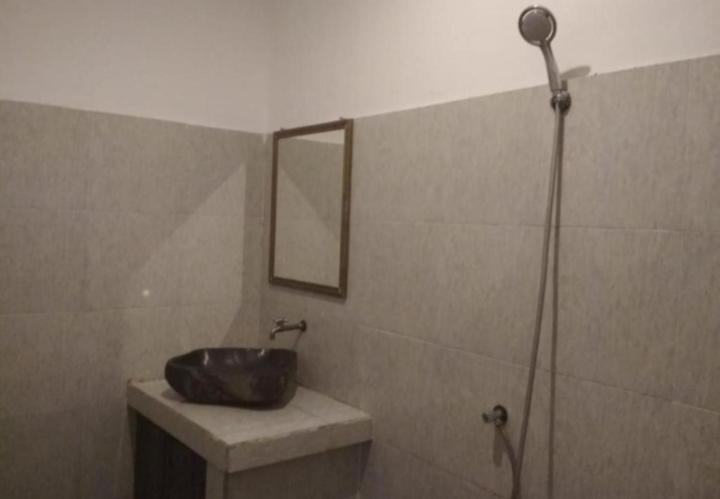 Almaida II Gili Trawangan Bed & Breakfast Ngoại thất bức ảnh