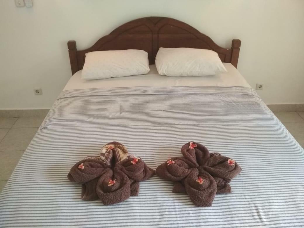 Almaida II Gili Trawangan Bed & Breakfast Ngoại thất bức ảnh